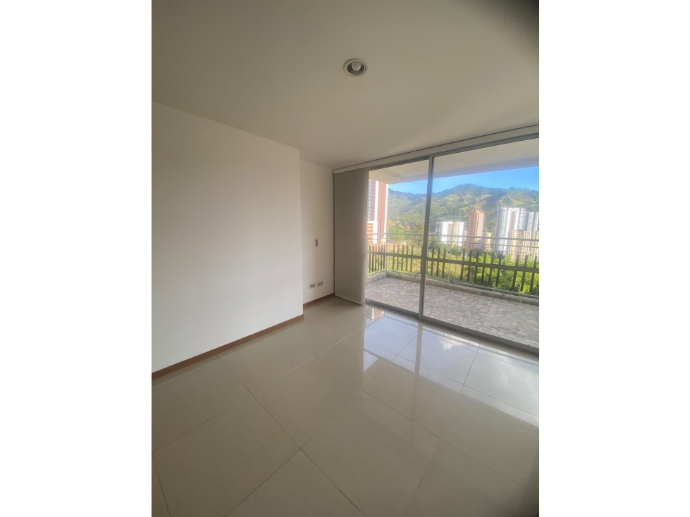 Arriendo Apartamento Sabaneta Sector Aves Maria — foto 5