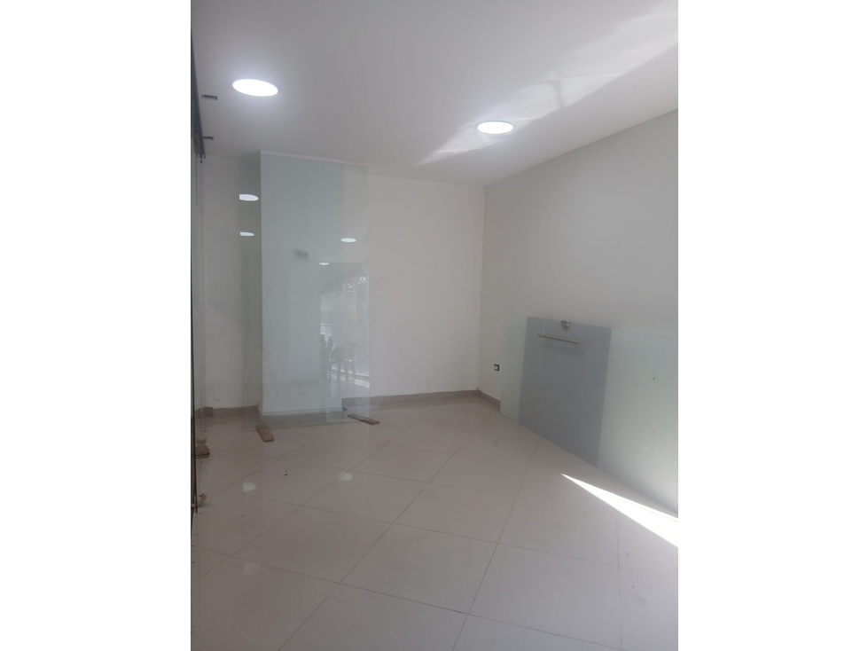 Arriendo Local Comercial Sabaneta Sector Calle Larga — foto 5