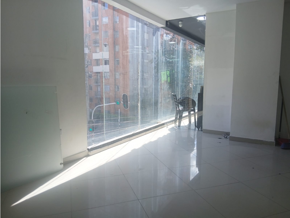 Arriendo Local Comercial Sabaneta Sector Calle Larga — foto 6