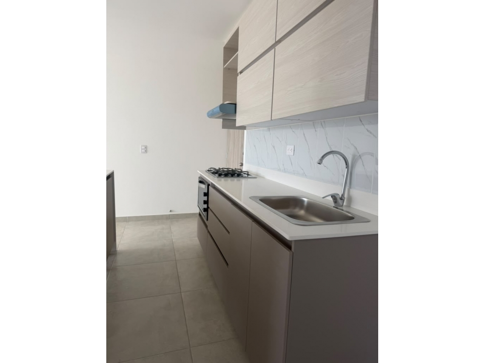 Venta Apartamento par Estrenar Sabaneta Sector Aves Maria — foto 2