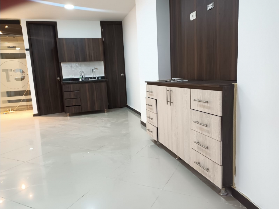 ARRIENDO O VENTA OFICINA SABANETA SECTOR CALLE LARGA - 5