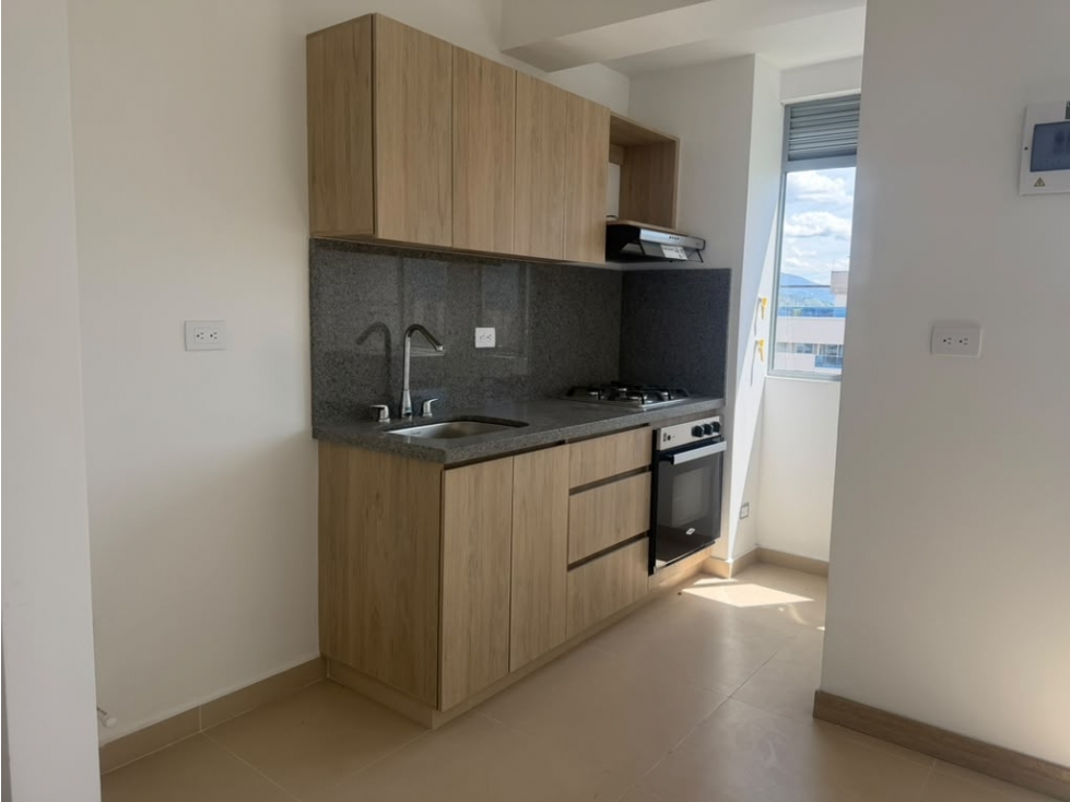 Venta Apartamento Para Estrenar Sabaneta Sector Aves Maria — foto 2