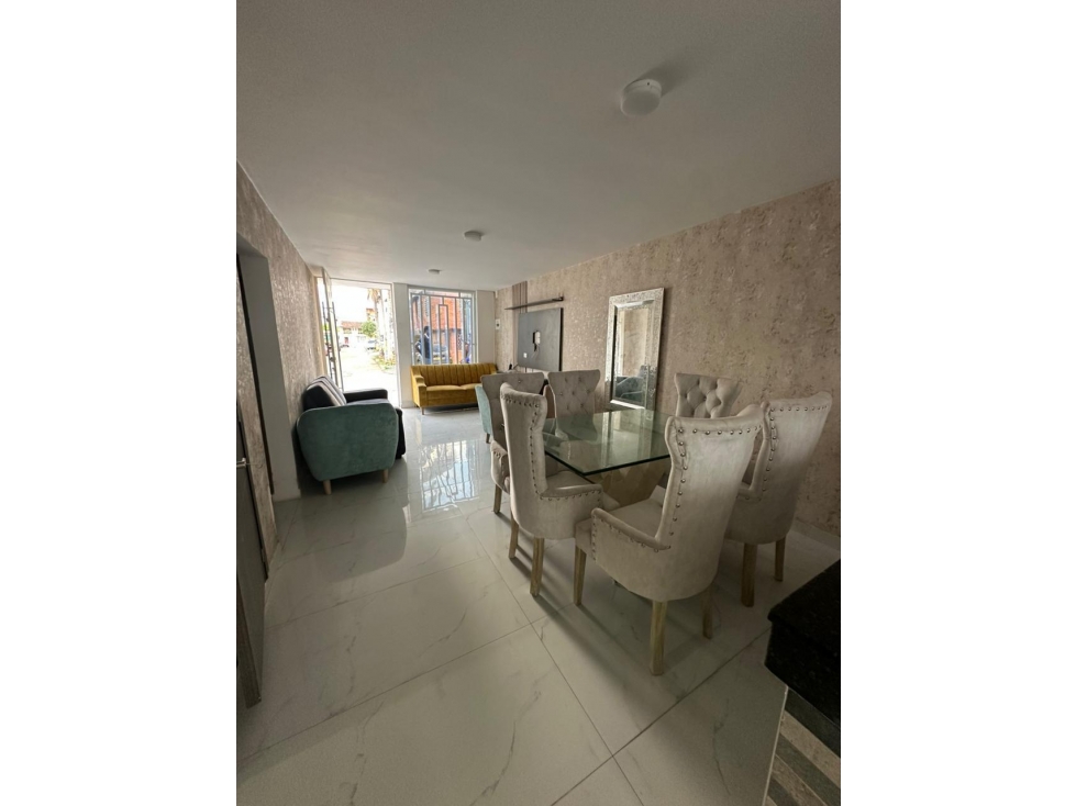 Casa en Venta Reformada | La Pradera, Jamundí | Terraza y Jacuzzi — foto 2