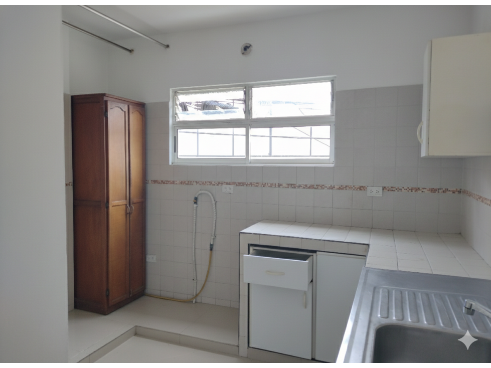 Apartamento en alquiler Remodelado | 2 habitaciones | 2 baños | 72 m² — foto 3
