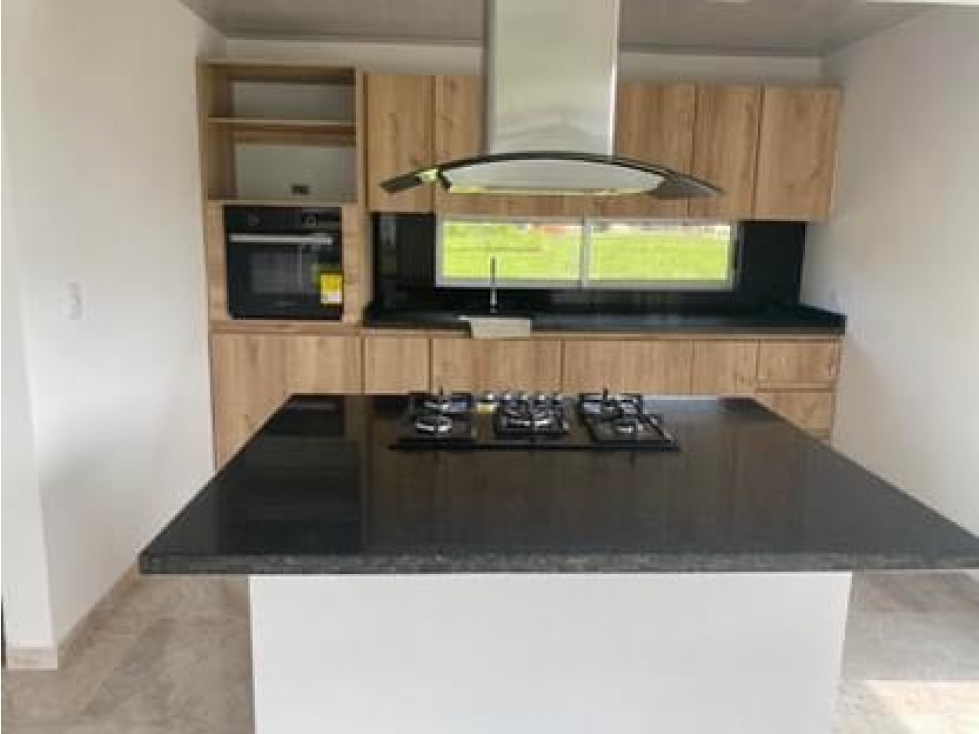 VENTA DE CASA EN CONDOMINIO CLUB LOS CEDROS EN JAMUNDI — foto 2