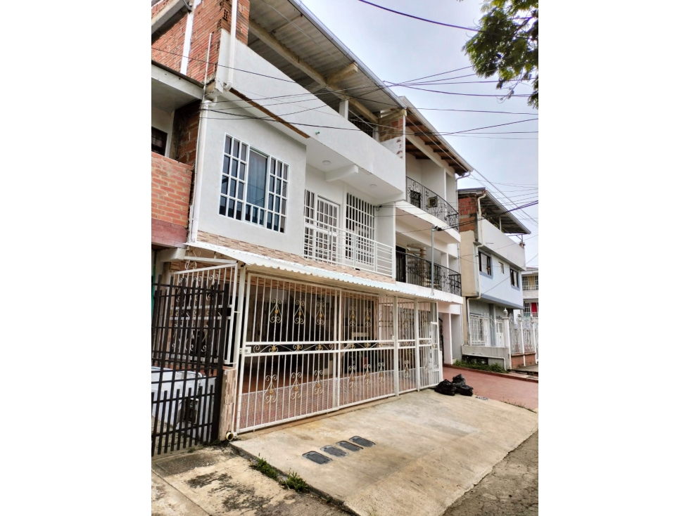 VENTA DE CASA EN EL BARRIO LA PRADERA EN JAMUNDI — foto 4