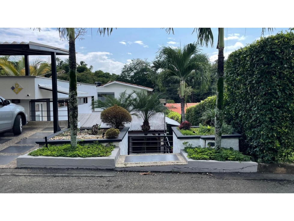 Casa Campestre en venta | 2 alcobas | Jacuzzi | Parqueadero