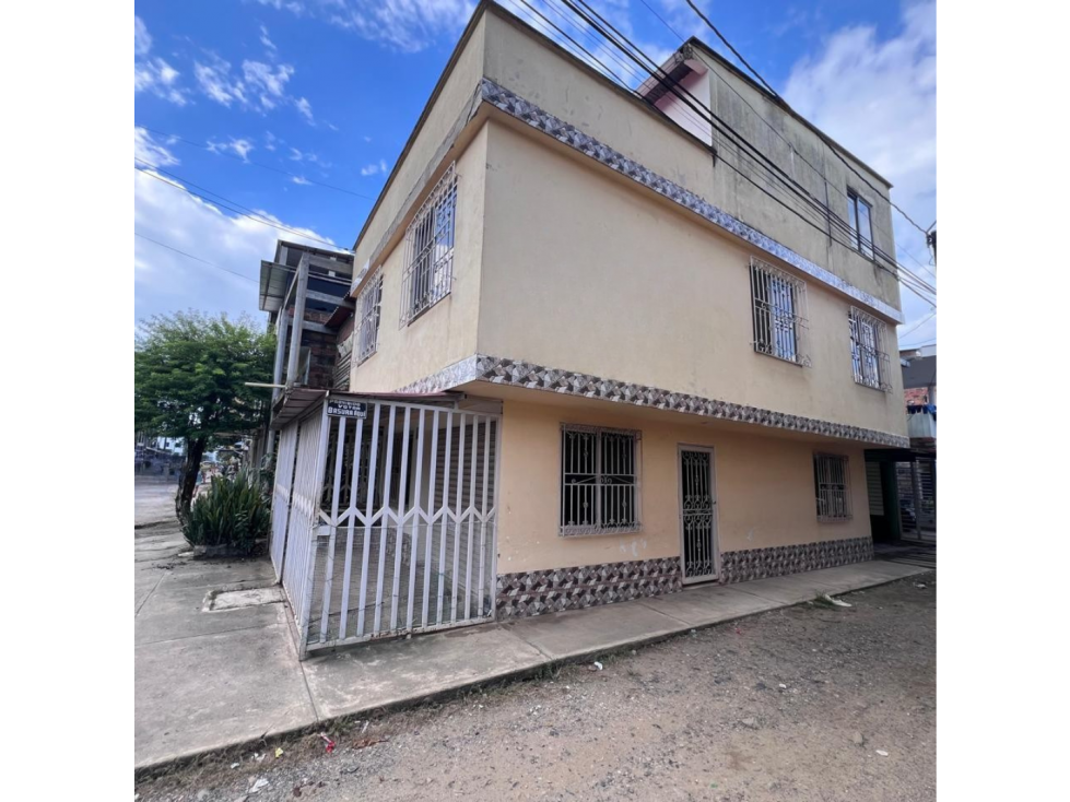 VENTA DE CASA - EN AMIGOS 2000, JAMUNDÍ