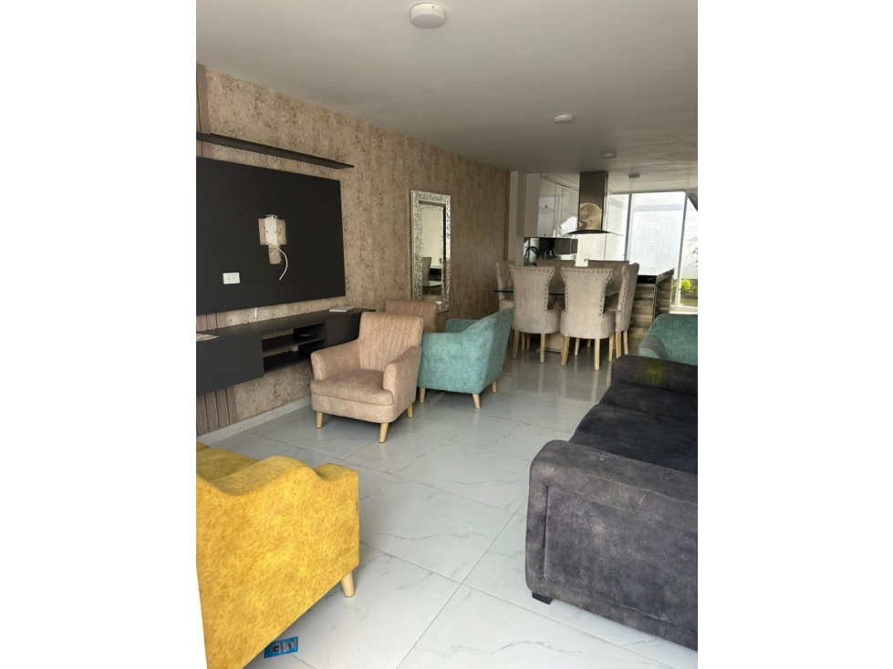 Casa en Venta Reformada | La Pradera, Jamundí | Terraza y Jacuzzi — foto 4