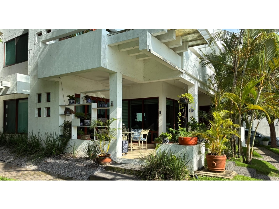 Casa en Venta Frente Al Río con Jardín y Alberca en Fraccionamiento — foto 4