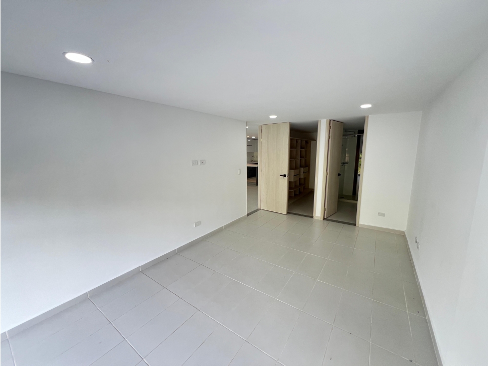 RENTO APARTAMENTO EN PINARES PEREIRA, PISO 1