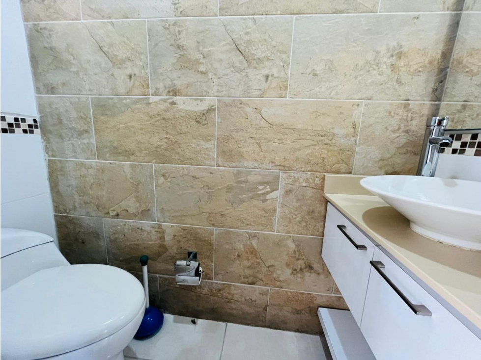 VENDO CASA DE DOS NIVELES EN BELMONTE PEREIRA — foto 2