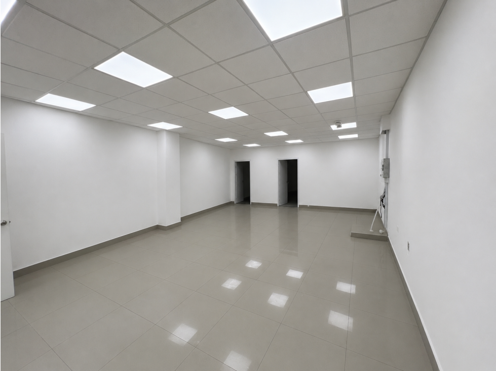 SE RENTA LOCAL COMERCIAL EN DOSQUEBRADAS, POR LA ROSA - 1