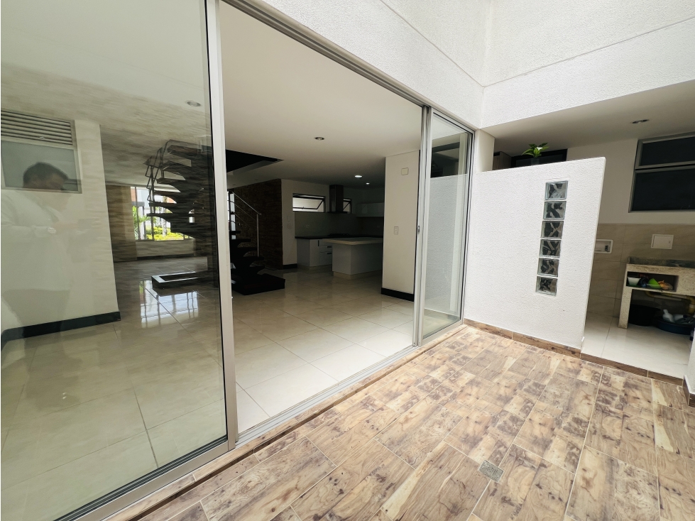 VENDO CASA URBANA EN LA VILLA PEREIRA — foto 6