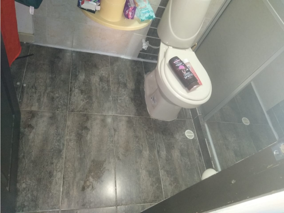 VENDO CASA DE 2 PISOS INDEPENDIENTES EN EL PARQUE INDUSTRIAL — foto 3