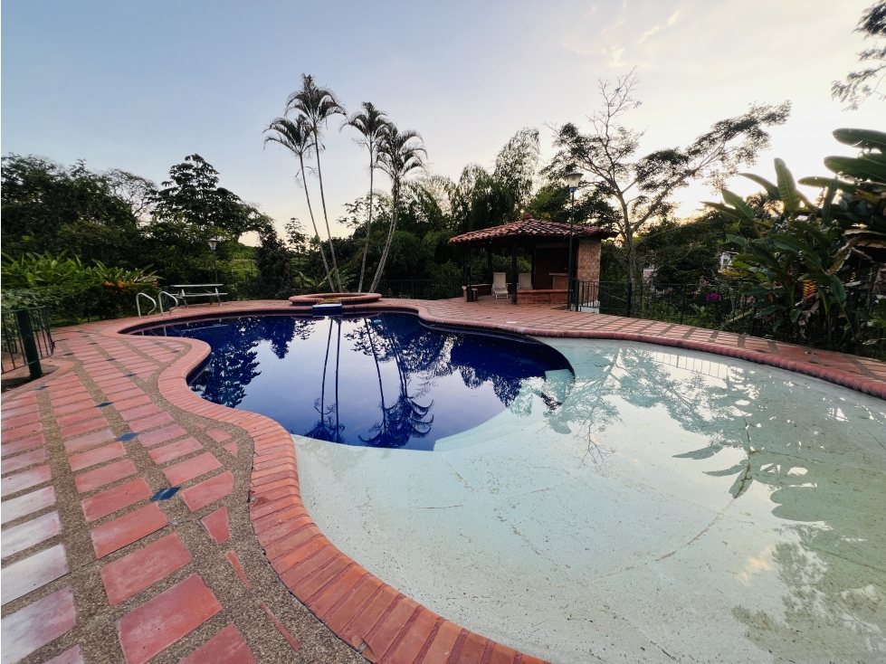 VENDO CASA CAMPESTRE EN COMBIA ,PEREIRA EN CONJUNTO CERRADO — foto 2