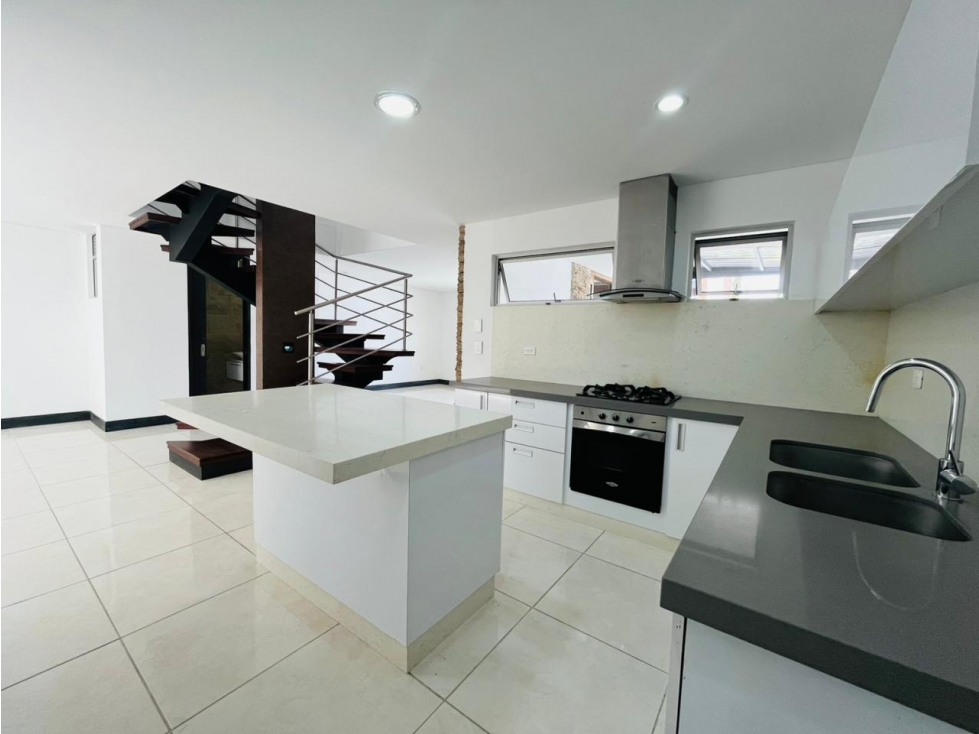 VENDO CASA URBANA EN LA VILLA PEREIRA — foto 5