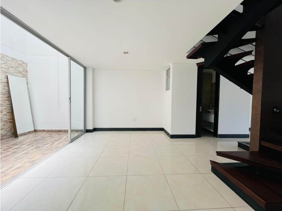 VENDO CASA URBANA EN LA VILLA PEREIRA — foto 2