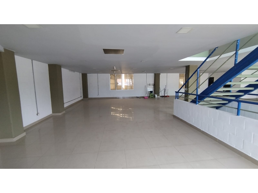 ARRIENDO BODEGA EN LA BADEA, DOSQUEBRADAS, RISARALDA - 3