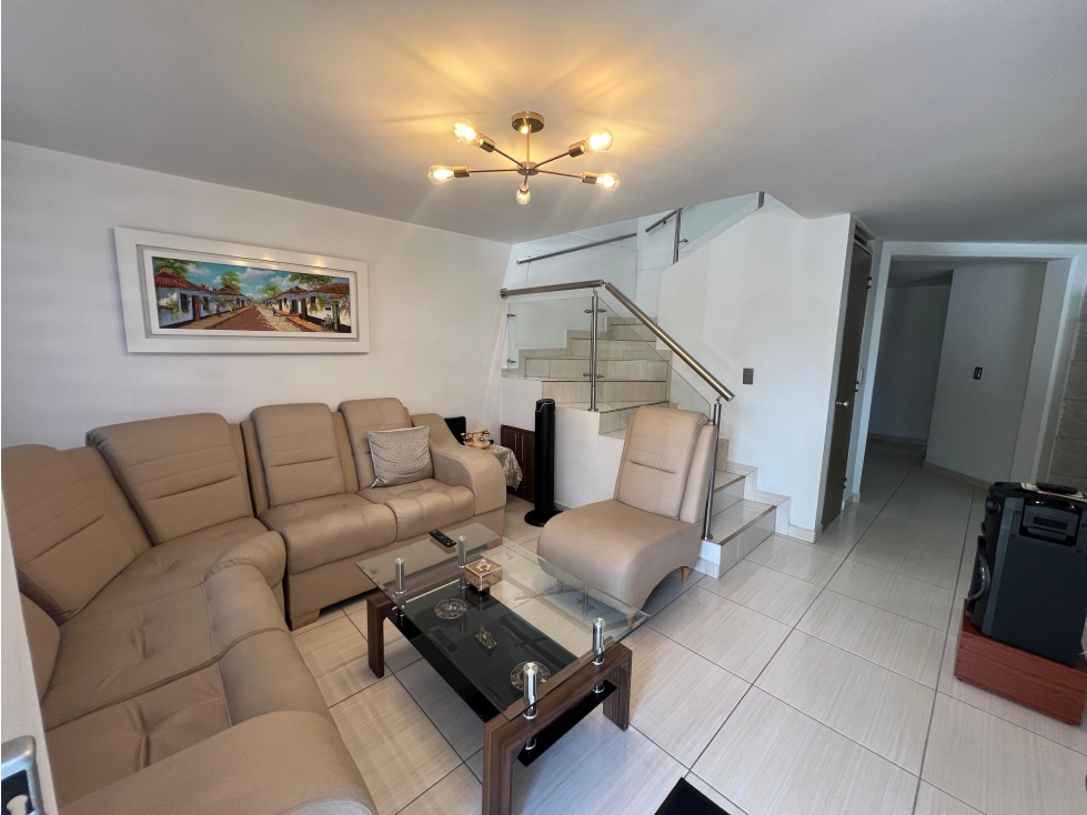Vendo casa de 2 niveles unifamiliar en el parque industrial pereira — foto 4
