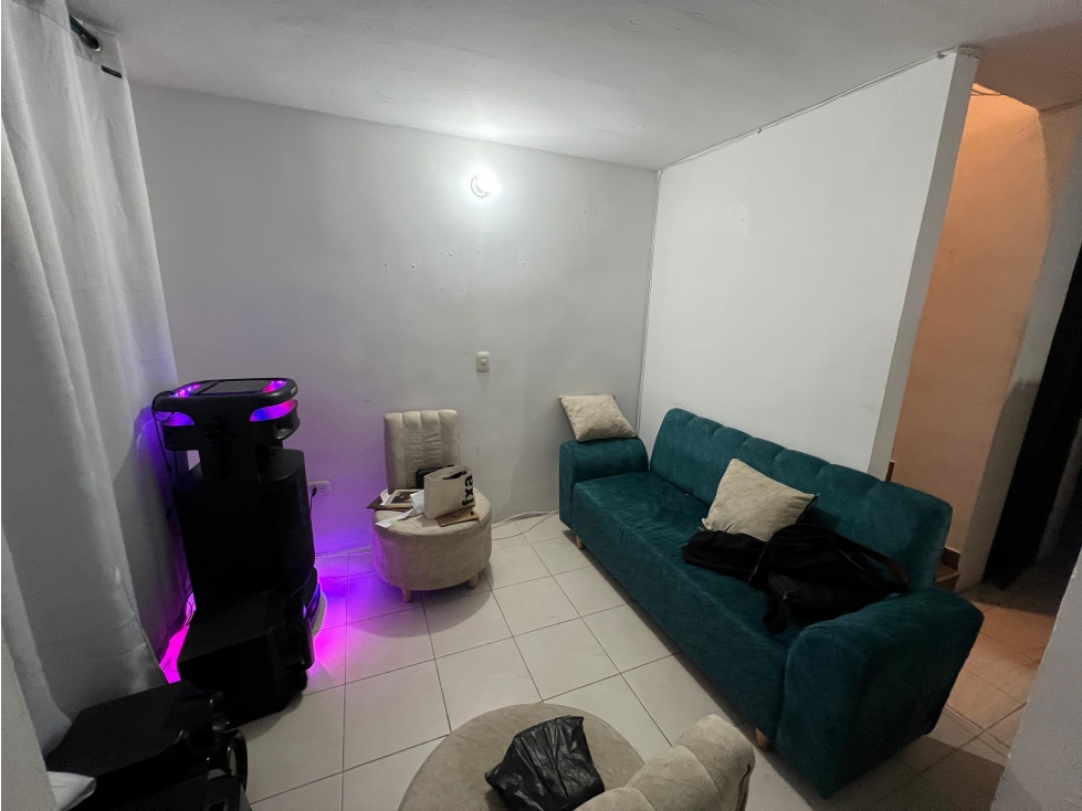VENDO CASA DE 2 PISOS EN EL MIRADOR DE LLANO GRANDE — foto 5