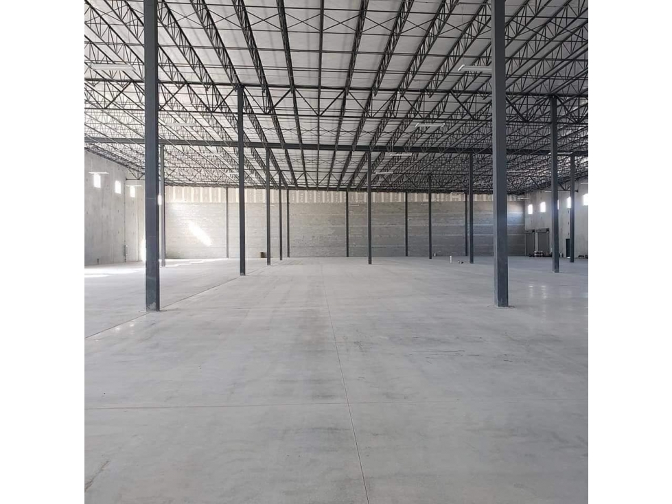 NAVE INDUSTRIAL EN RENTA EN CHIHUAHUA - 2