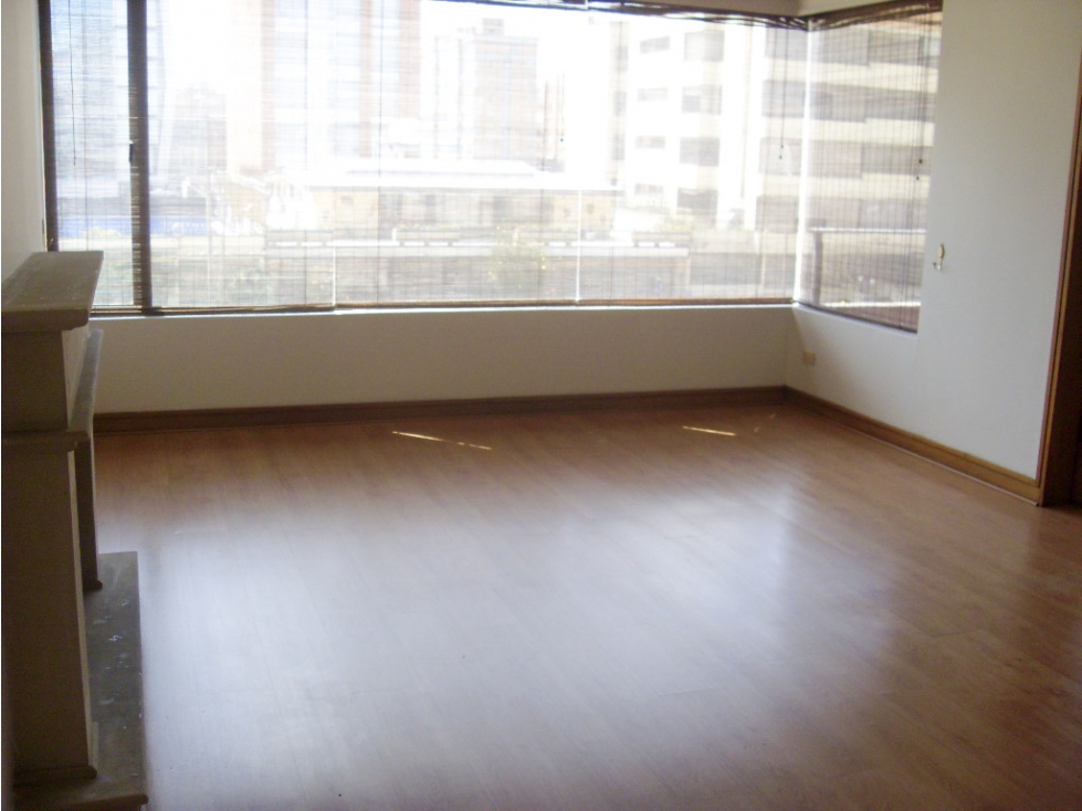 Apartamento en Chicó|200 m² |3H+Estudio| 2 Garajes| Gran Potencial — foto 3