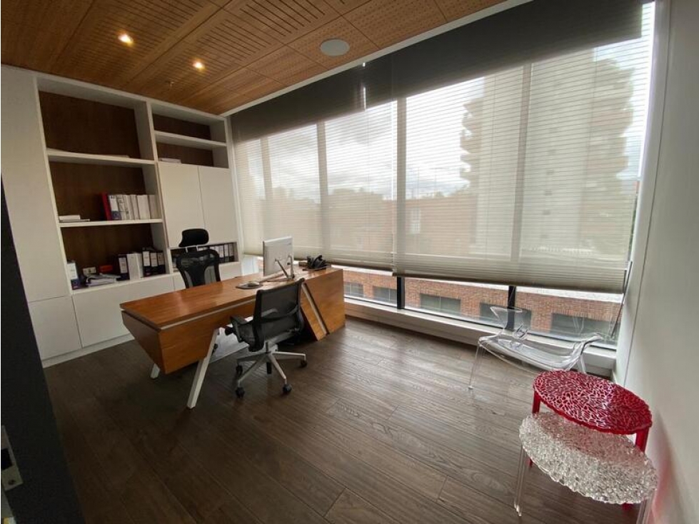 En Venta Oficina de Vanguardia y Elegancia en la Calle 93 — foto 6