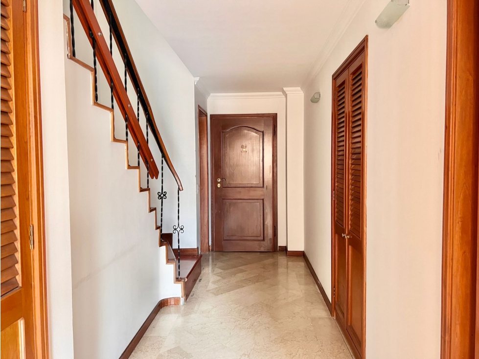 APARTAMENTO EN ARRIENDO, LA CABRERA, BOGOTA — foto 2