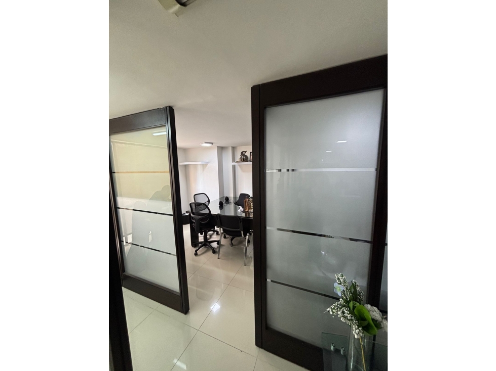 OFICINA PARA LA VENTA O ARRIENDO EN NOGAL, BOGOTÁ — foto 2