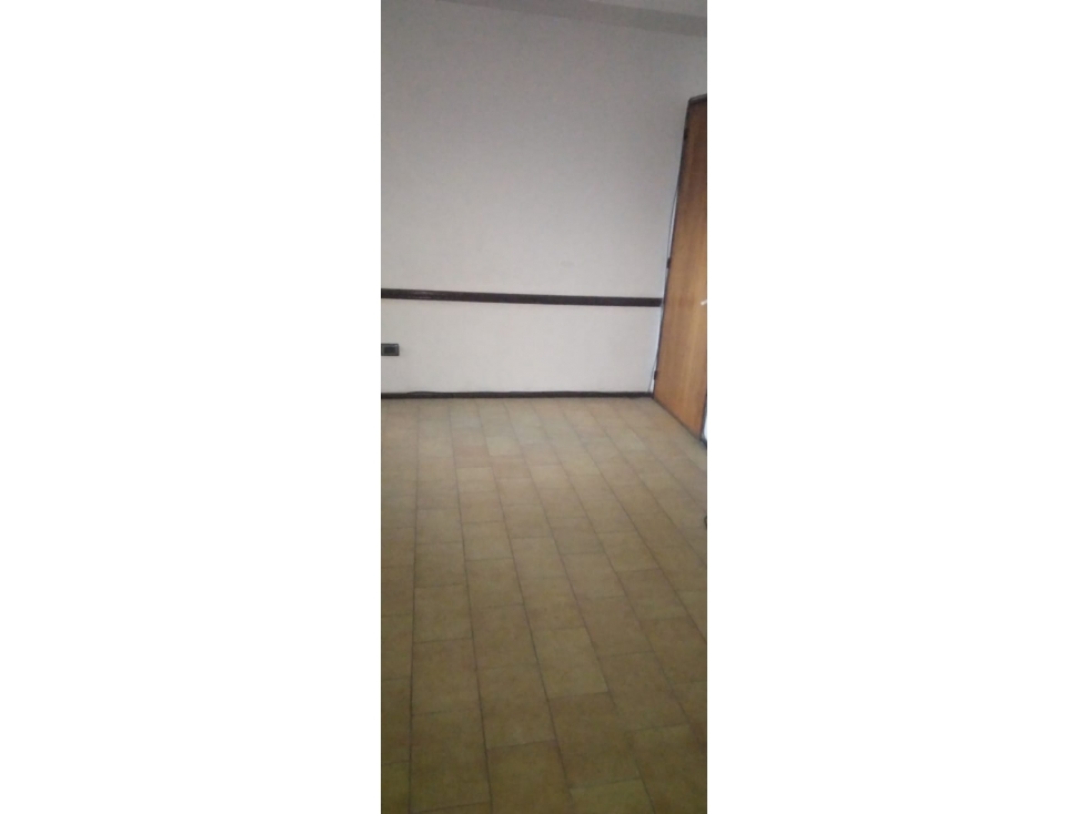 Venta departamento de oficinas calle España y Pedro Molina - 4