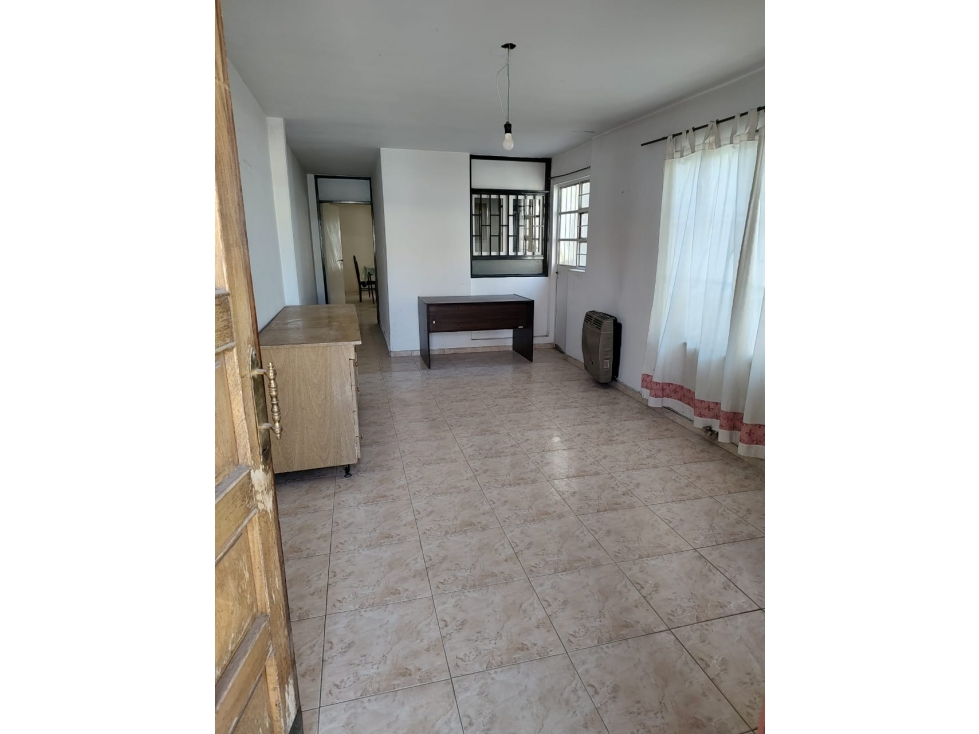 Casa con excelente ubicación en Godoy Cruz