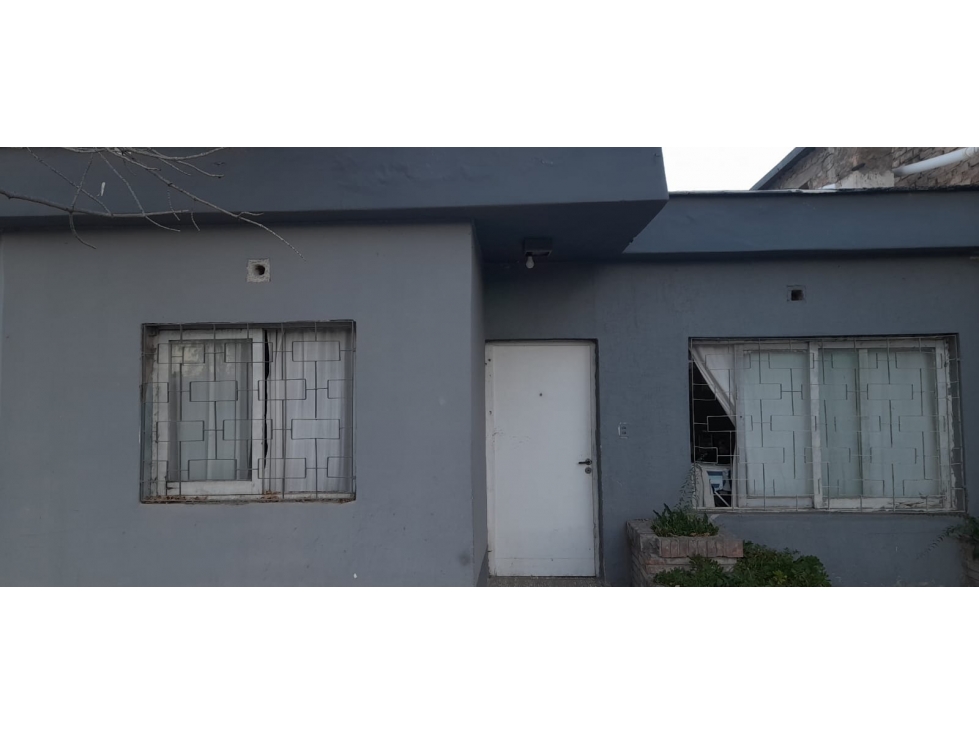 Casa en venta, excelente ubicación y gran oportunidad. - 2