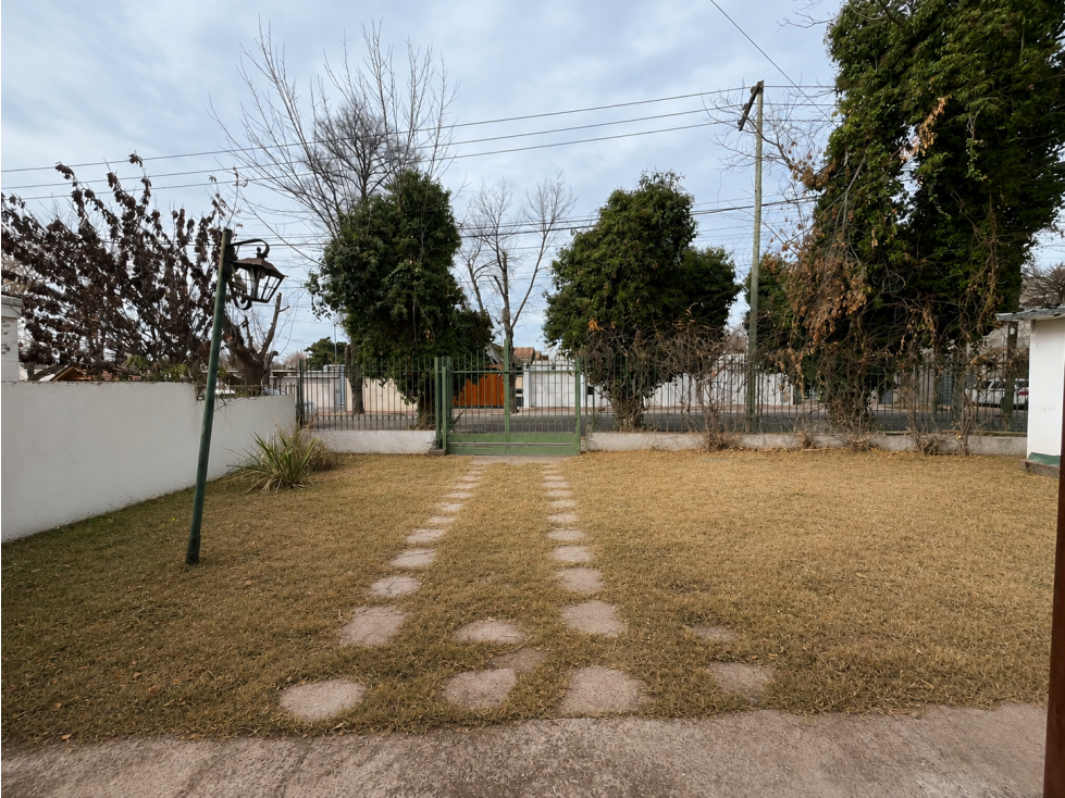 Casa B° Parque Drummond. Luján de Cuyo - 3