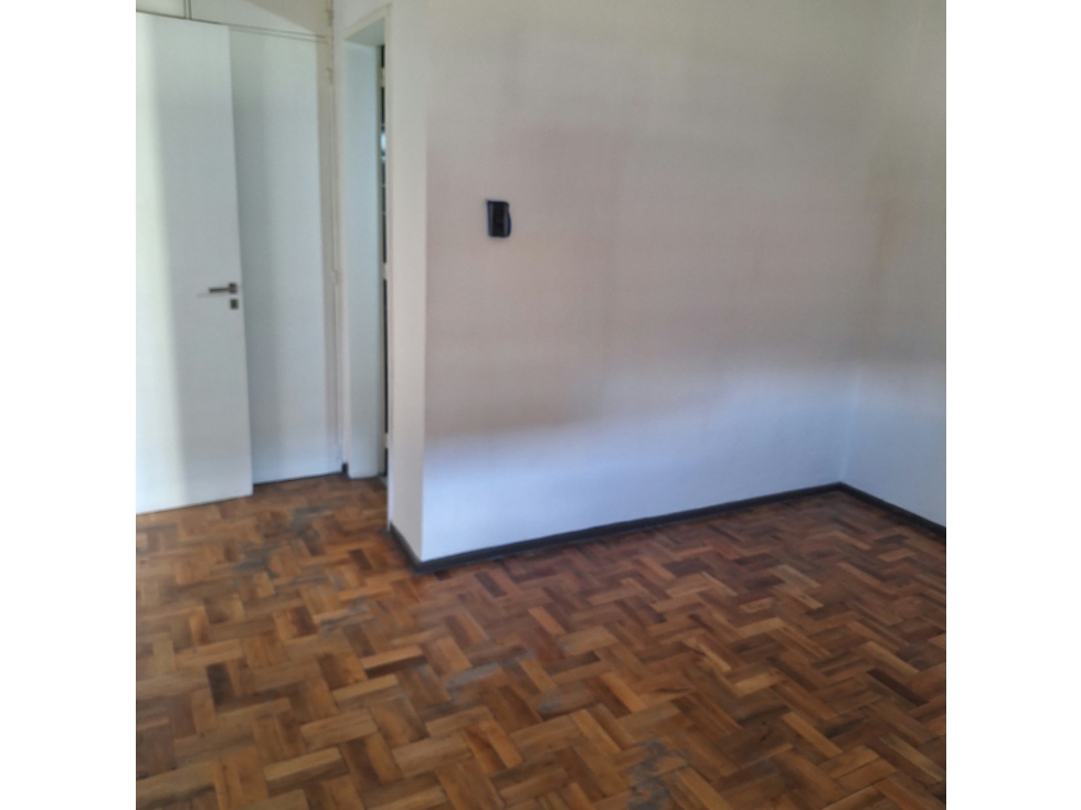 ALQUILER DE DEPARTAMENTO CENTRICO CALLE AV ESPAÑA Y RIVADAVIA - 5