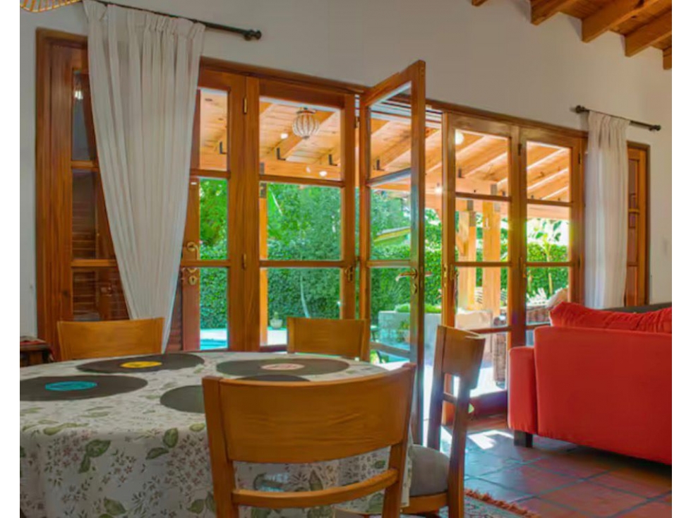 Casa amoblada en alquiler en Chacras de Coria - 3