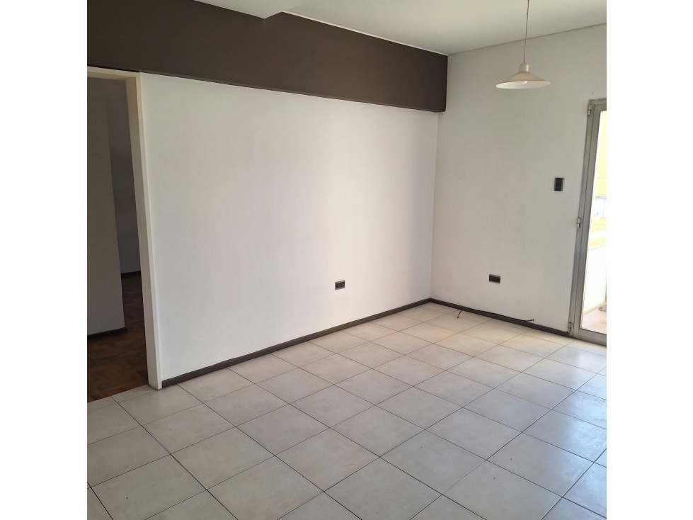 ALQUILER DE DEPARTAMENTO CENTRICO CALLE AV ESPAÑA Y RIVADAVIA - 3