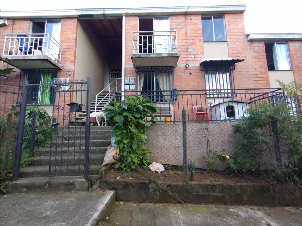 SE VENDE CASA PISO 2 - PLAZUELAS DE LA ESTRELLA - ETAPA 2 — foto 2