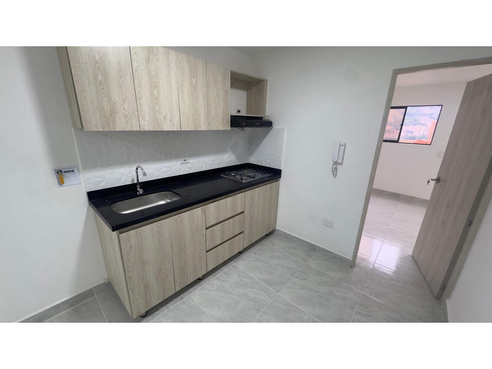 EDIFICIO - BARRIO PEREZ - BELLO - SE VENDE APARTAMENTO — foto 5