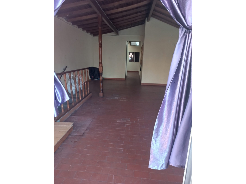CASA EN VENTA LA AMERICA - BARRIO CRISTOBAL