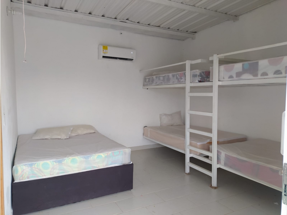 SE VENDE HERMOSA FINCA DE RECREO EN SOPRETRAN A BORDE DE CALLE - 4