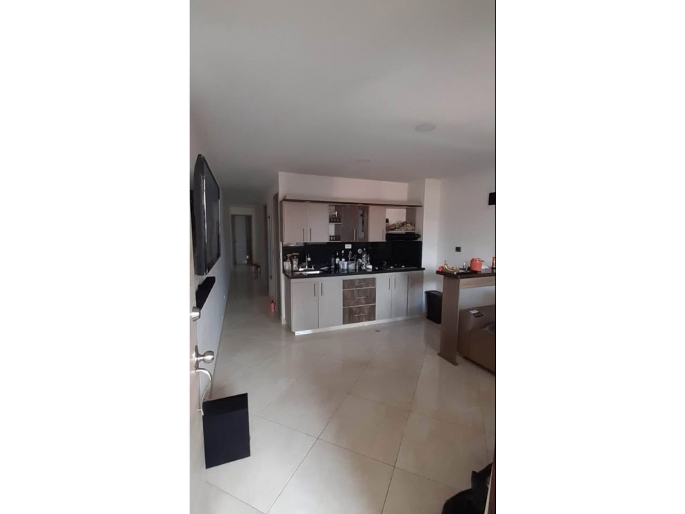 APARTAMENTO EN VENTA BELLO - CABAÑAS -PARQUEADERO DE MOTO — foto 2