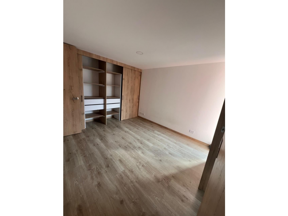 APARTAMENTO EN VENTA - ALTEA PLAZA (BELLO) — foto 4