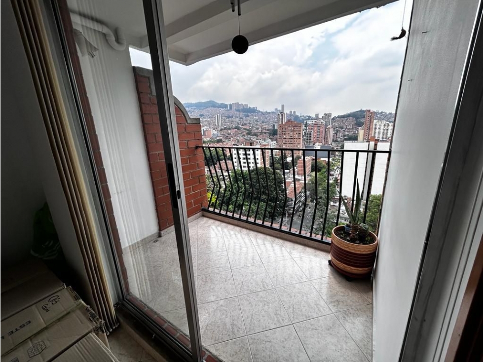 APARTAMENTO EN VENTA - PARQUE DE BOSTON, MEDELLÍN