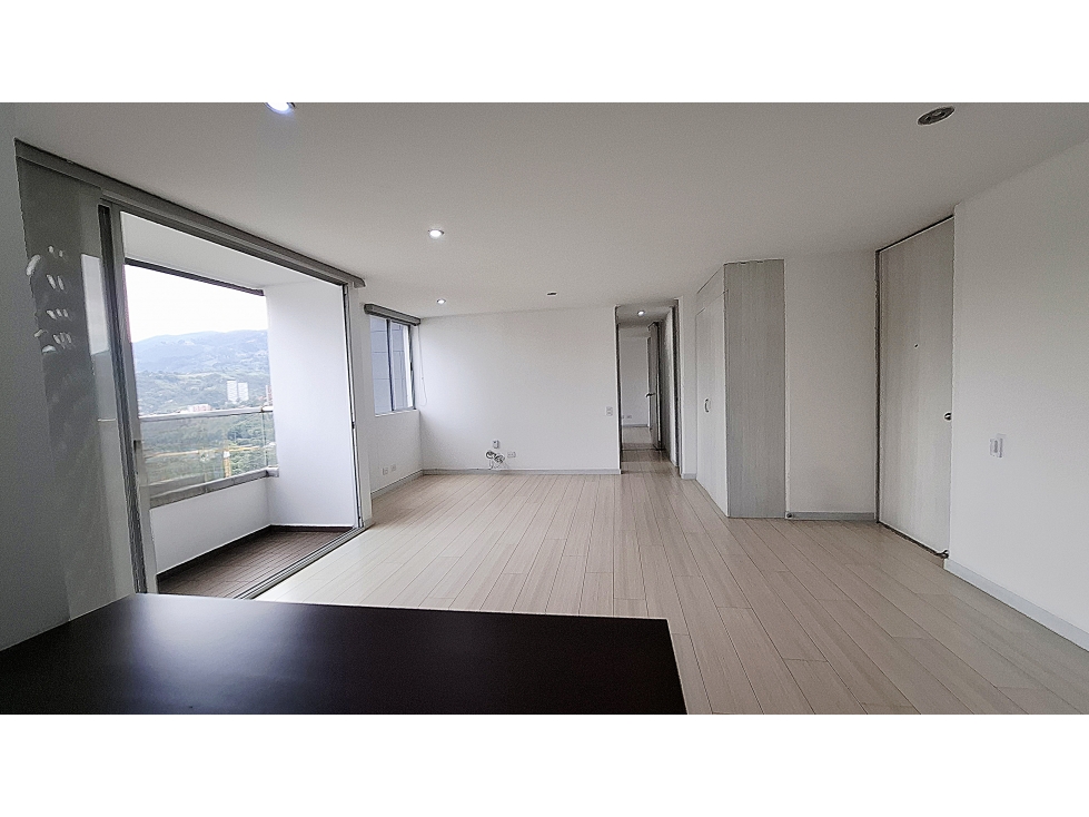 APARTAMENTO EN VENTA SURAMERICA — foto 3