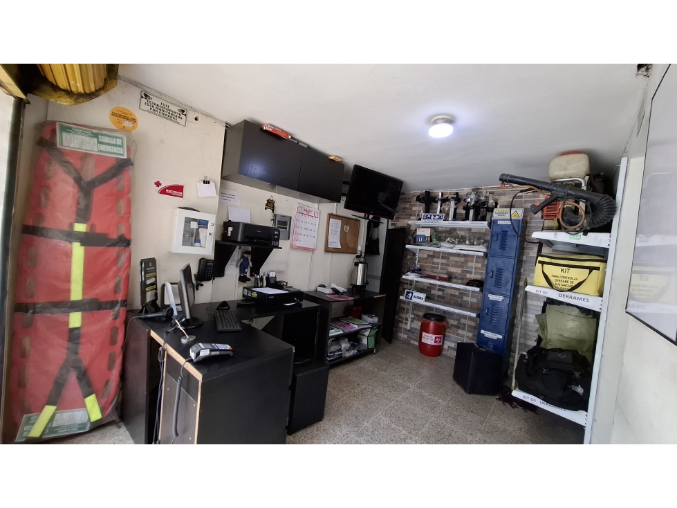 EDIFICIO COMERCIAL + APARTAMENTO DUPLEX - EL DIAMANTE, ROBLEDO