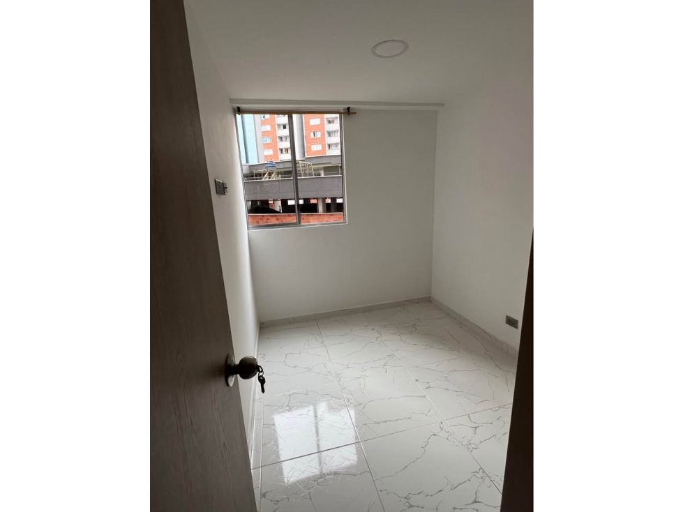 ENTRE CERROS - NIQUIA BELLO - SE VENDE APARTAMENTO PARQUEADEROS — foto 3
