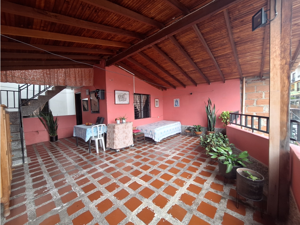 CASA EN VENTA BELLO NIQUIA - 2