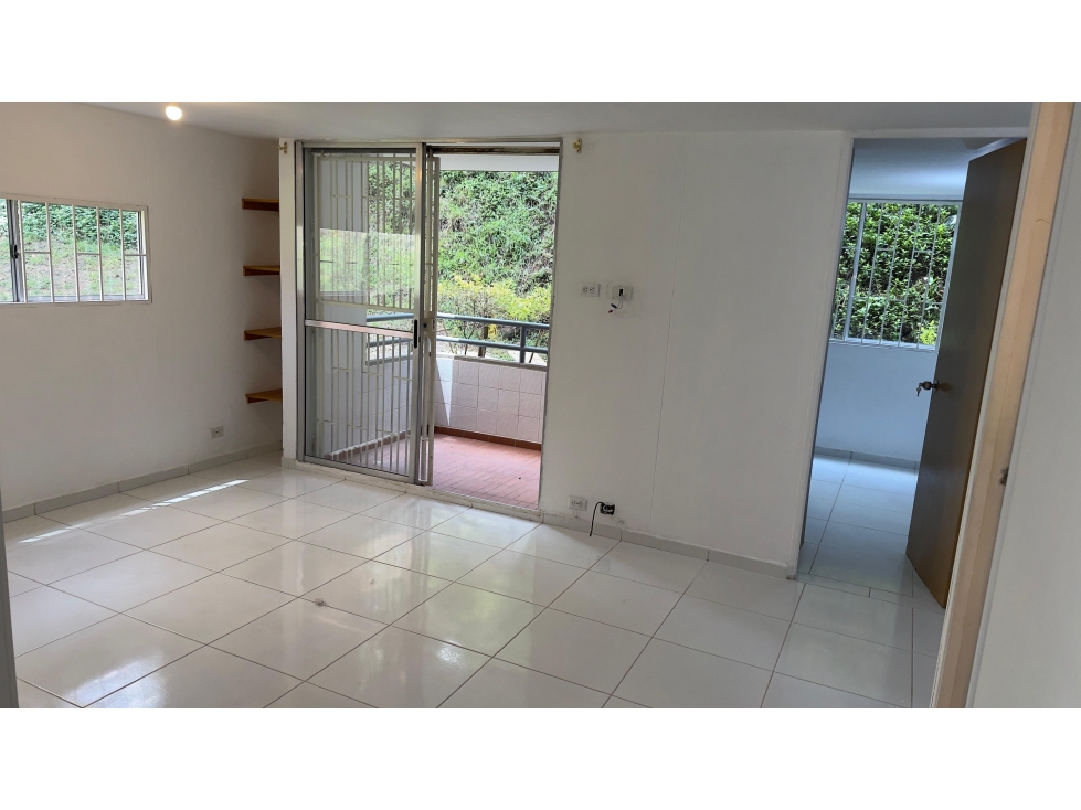 APARTAMENTO EN VENTA BELLO - MADERA PARQUEADERO PRIVADO — foto 2
