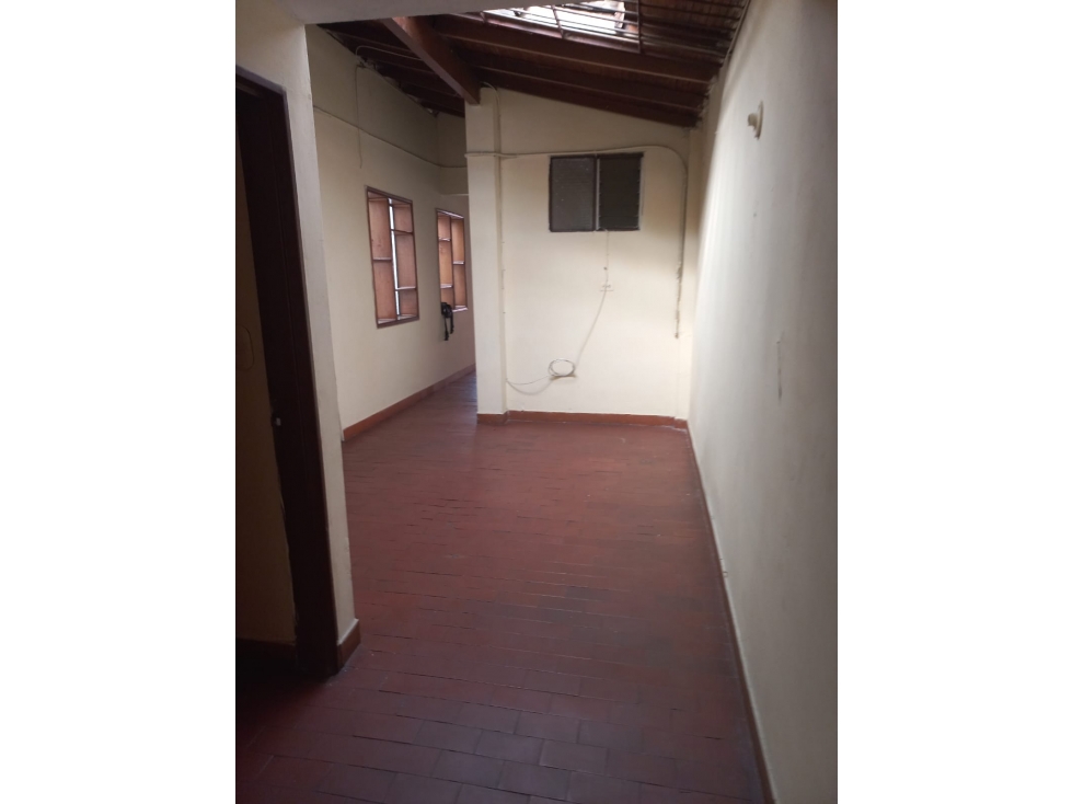 CASA EN VENTA LA AMERICA - BARRIO CRISTOBAL — foto 2